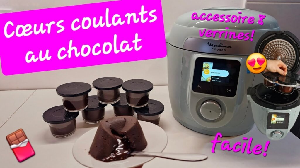 Photographie d'un dessert réalisé au Cookeo 10 en 1 avec les 8 verrines : des cœurs coulants au chocolat