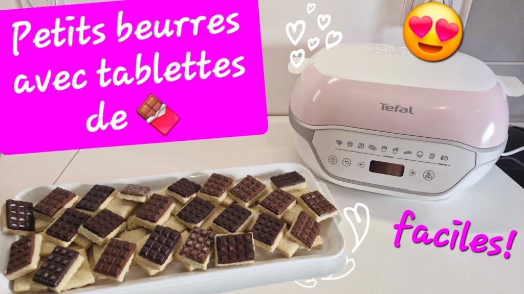 Photographie de petits beurres et tablettes de chocolat (noir, blanc et lait) réalisés au Cake Factory Infinity de Tefal