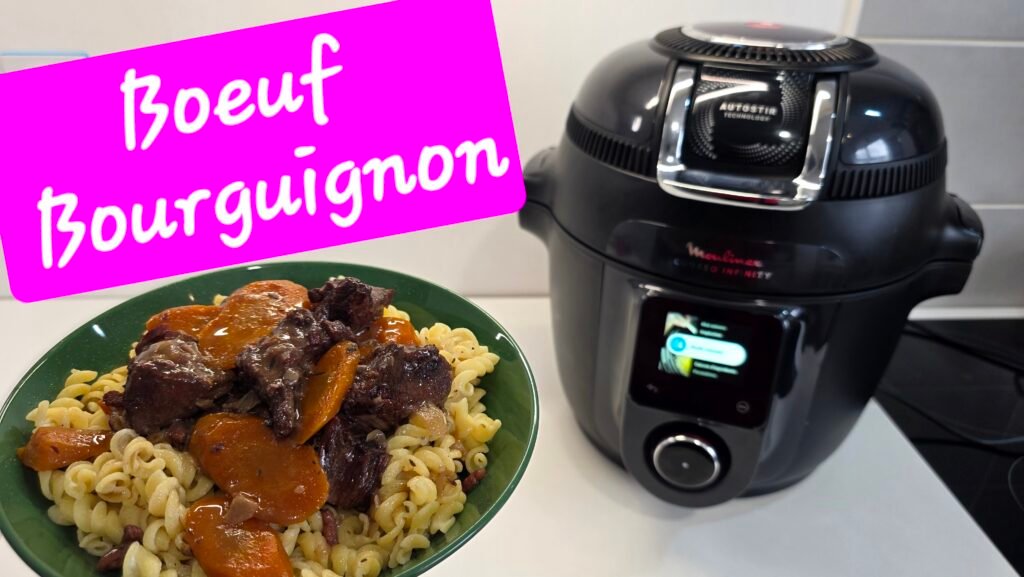 Photographie d'un Boeuf Bourguignon à la viande ultra fondante réalisé au Cookeo Infinity de Moulinex