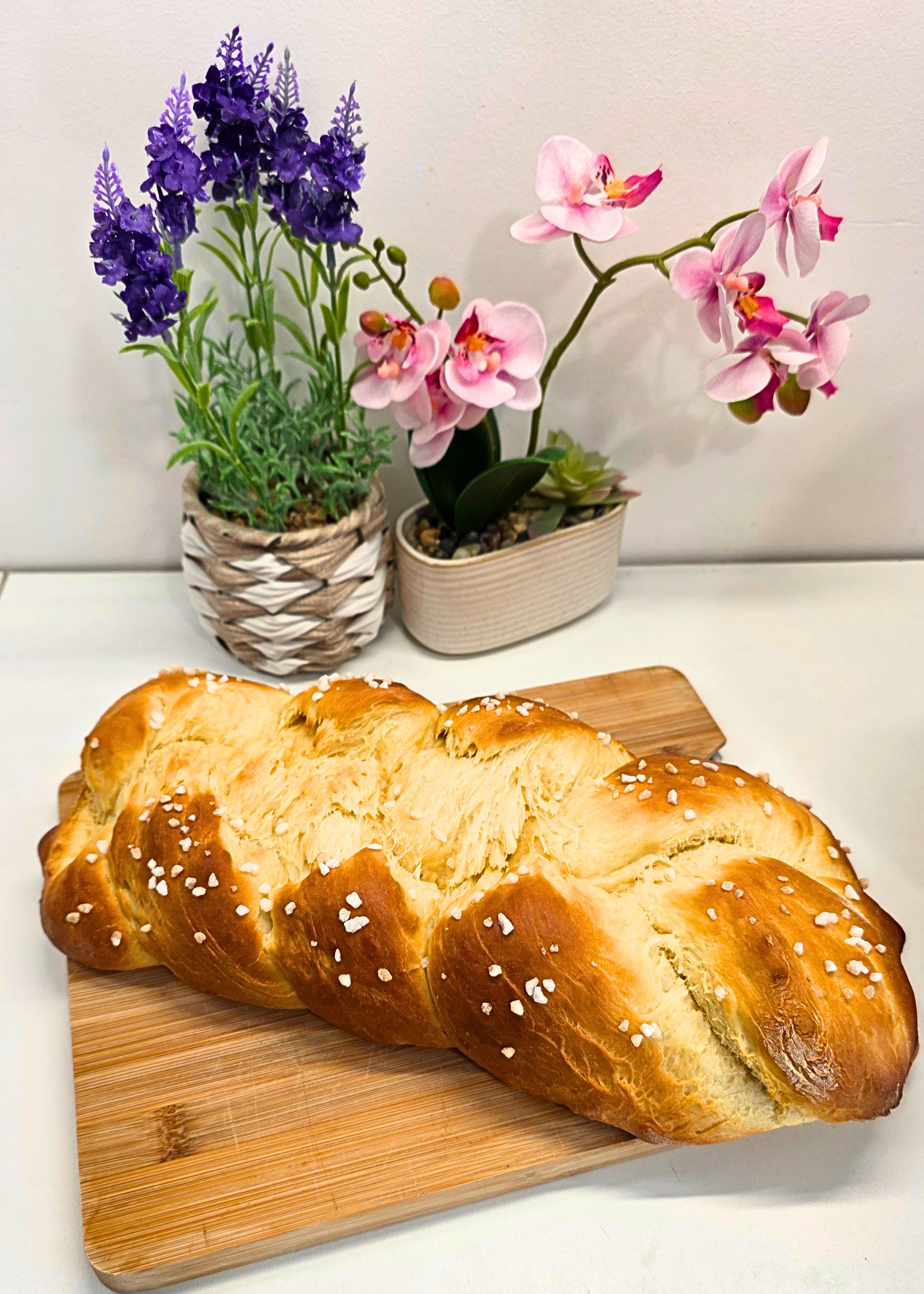 Brioche tressée avec perles de sucre à la mie filante réalisée au robot pâtissier kitchenaid artisan plus